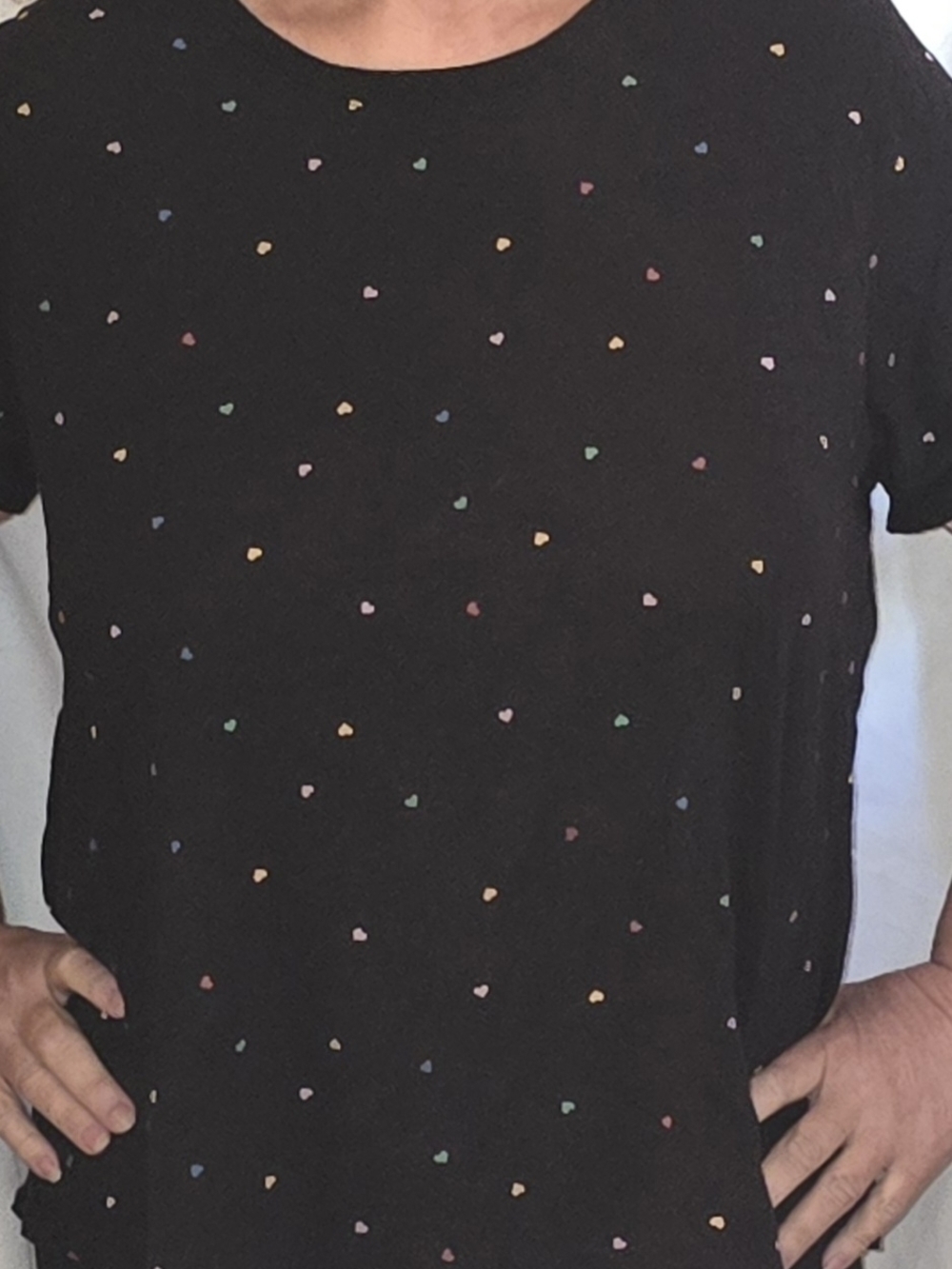 💖5 For $20💖 Women's Black Crew Neck T-Shirt with Small Multi-Color Heart Print